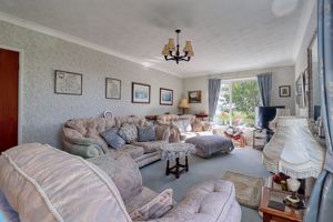 Lounge- click for photo gallery